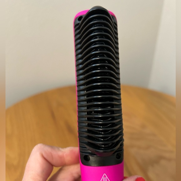 Heat styling brush - Picture 6 of 7